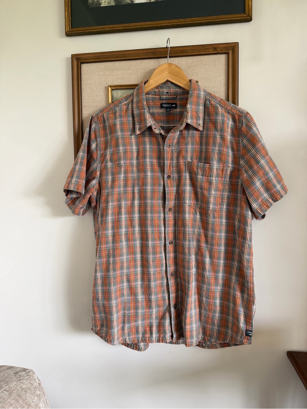Toad&Co Plaid Pattern Men’s Short Sleeve Button Up sz L